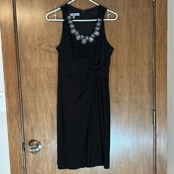 Anne Klein Black Sleeveless Sheath Cocktail Dress with Jeweled Neckline - Picture 1 of 9